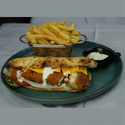 Sandwich Cordon Bleu — Food Basilic Casablanca